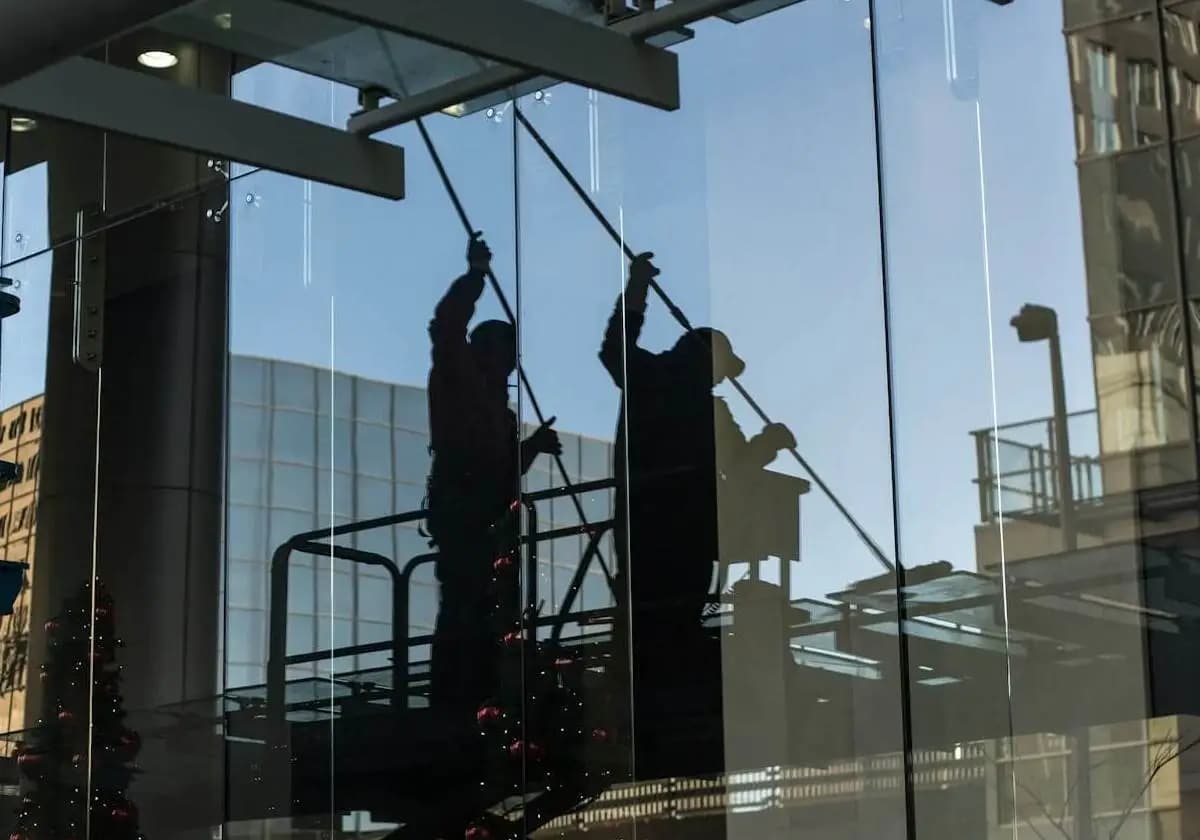 Medical and healthcare facility cleaning service
